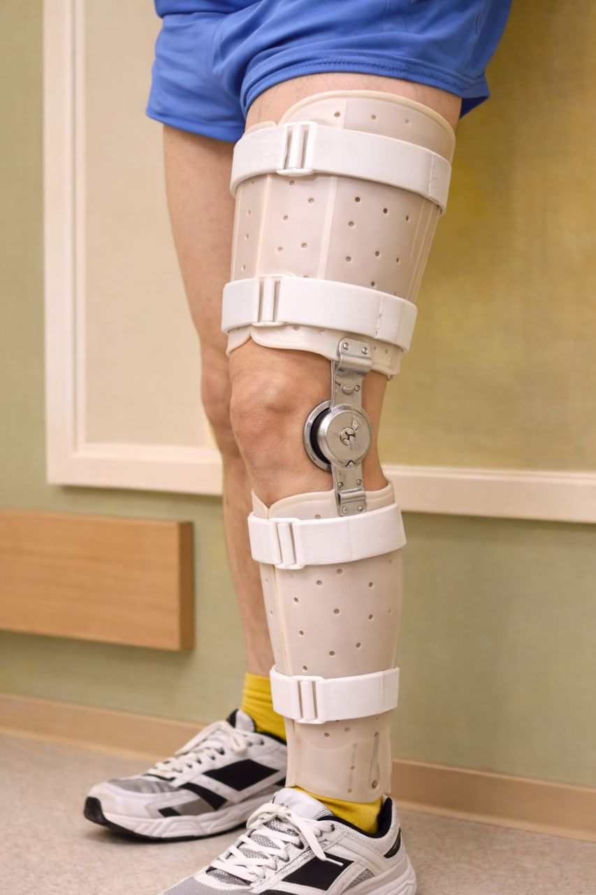 08-09-51 Тутор на коленный сустав